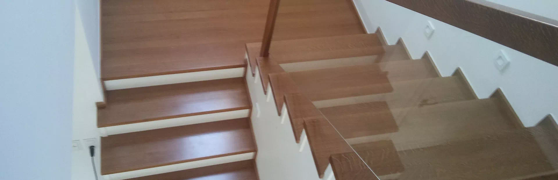 schody z półpiętrem