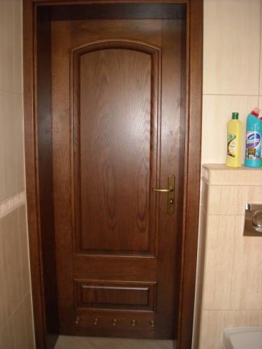 drewniane-drzwi-wewnetrzne-08