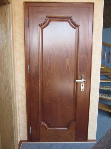 drewniane-drzwi-wewnetrzne-18