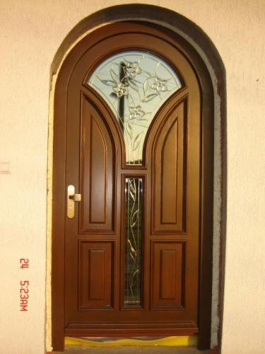 drewniane-drzwi-zewnetrzne-03