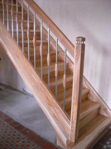 schody-samonosne-drewniane-schs16