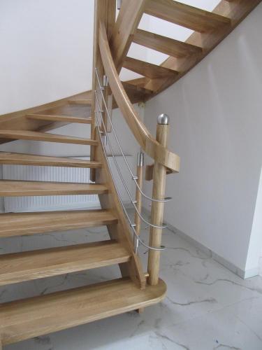 schody-samonosne-drewniane-schs22b